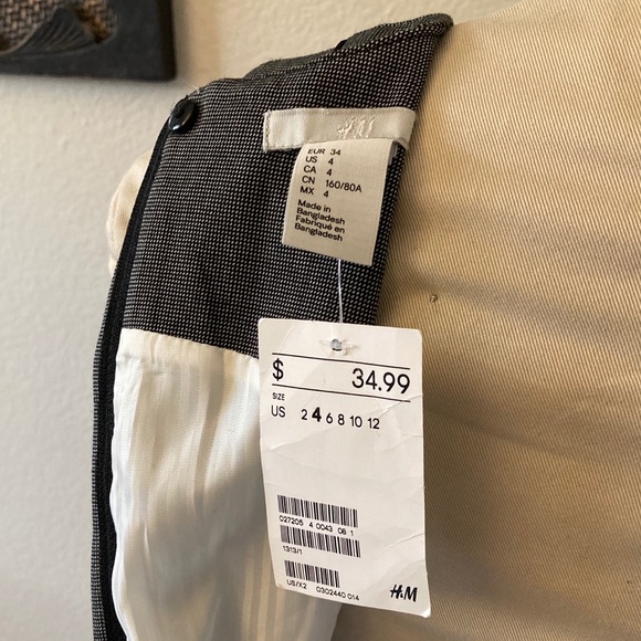 H&M dress - Picture 11 of 15